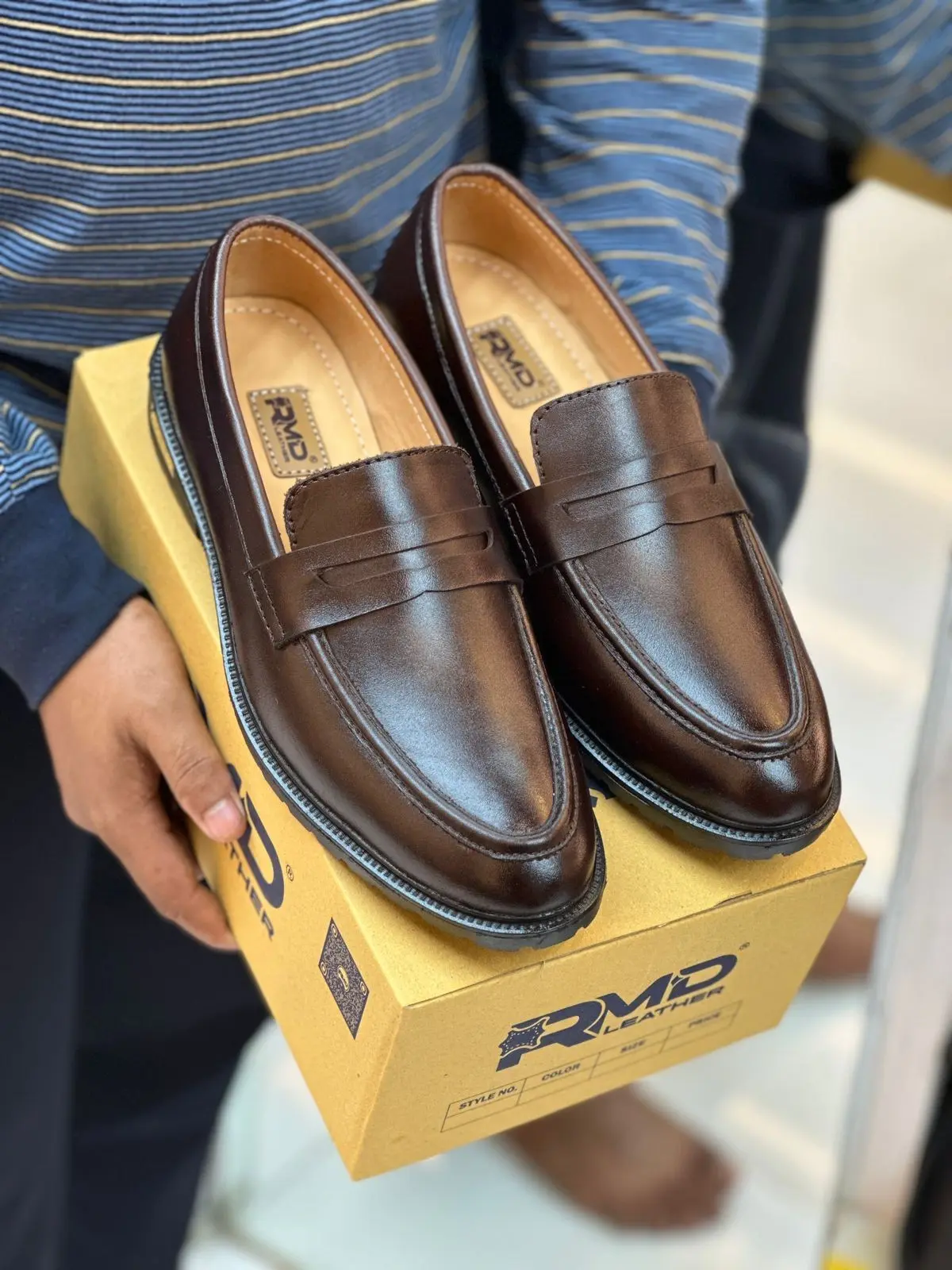 Semi Chunky Tersel - Cow Leather ( Potti )